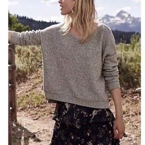 Moth Women's Heather Gray V-Neck Sweater